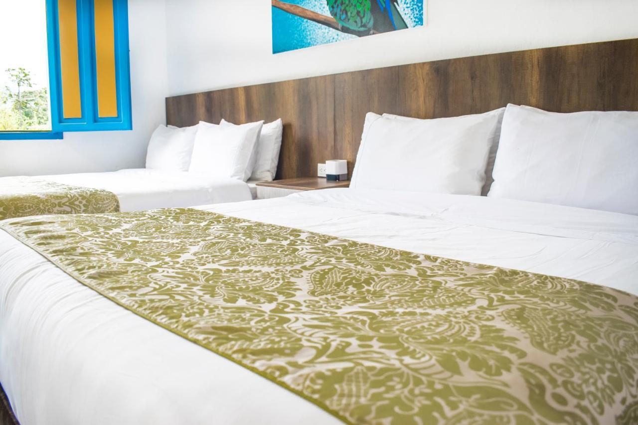 Hotel Hacienda Santa Clara Санта-Роса-де-Кабаль Екстер'єр фото