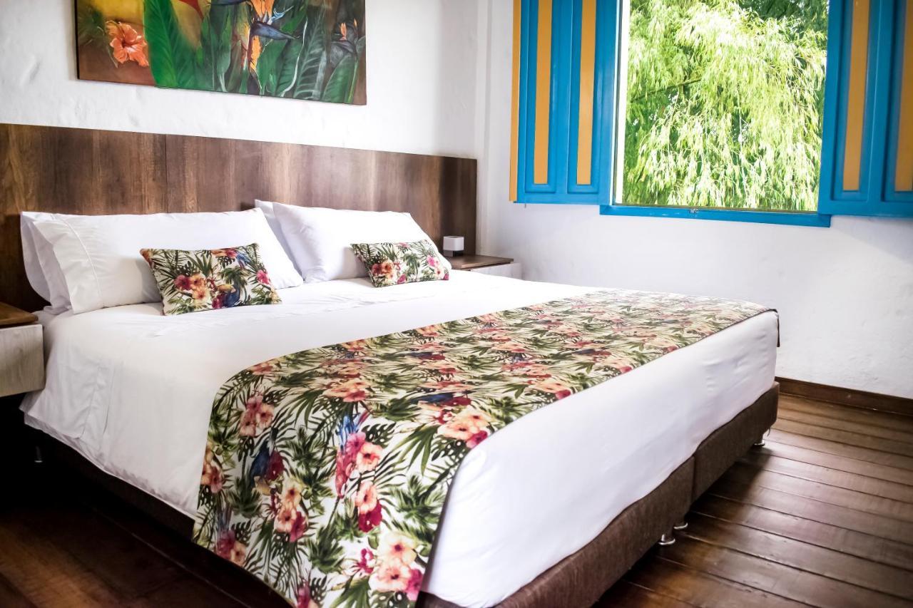 Hotel Hacienda Santa Clara Санта-Роса-де-Кабаль Екстер'єр фото