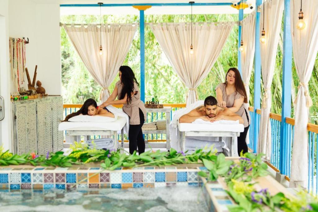 Hotel Hacienda Santa Clara Санта-Роса-де-Кабаль Екстер'єр фото