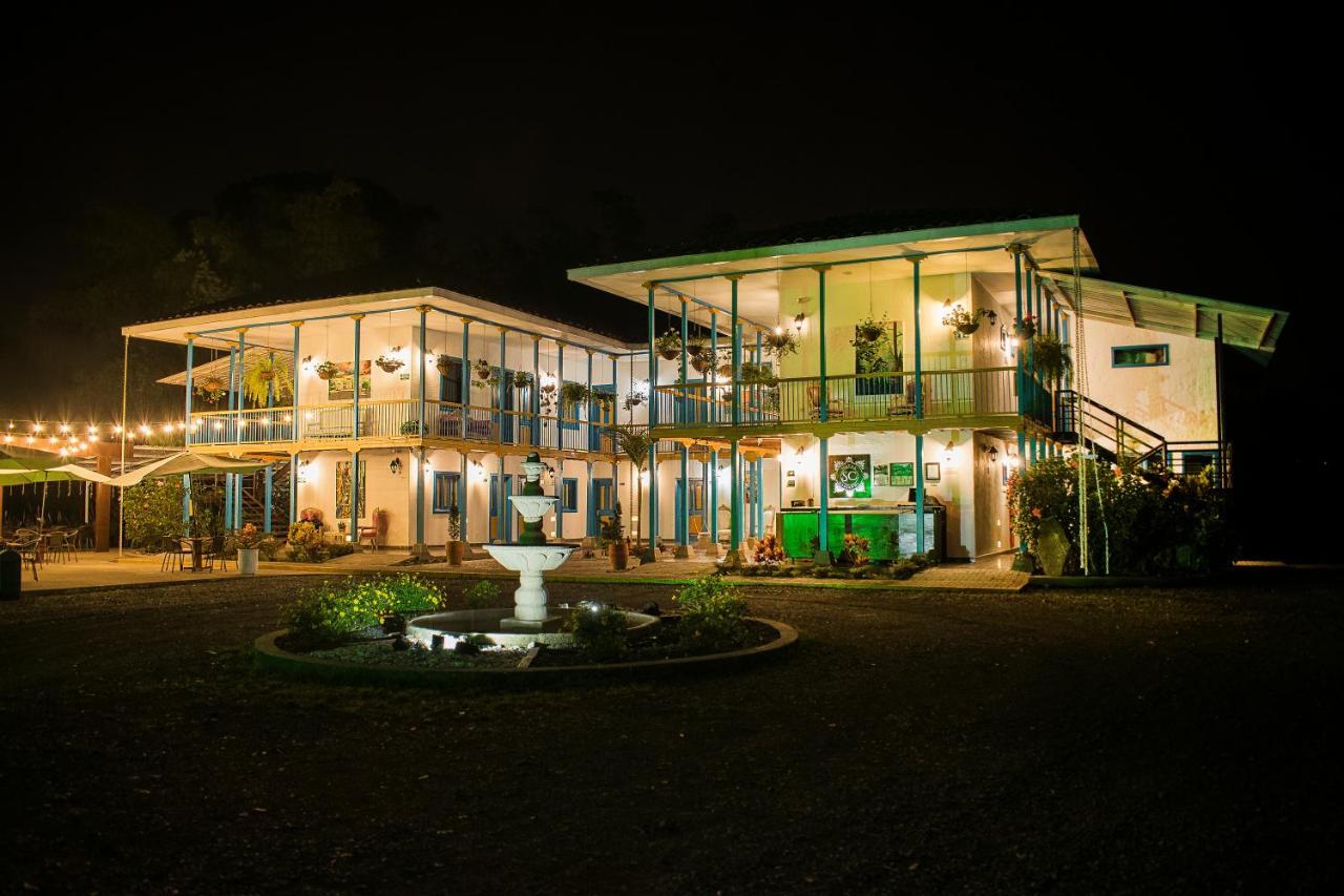 Hotel Hacienda Santa Clara Санта-Роса-де-Кабаль Екстер'єр фото